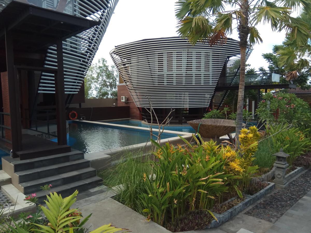 Bali Umah Tinjung Hotel Tulamben  Exterior photo